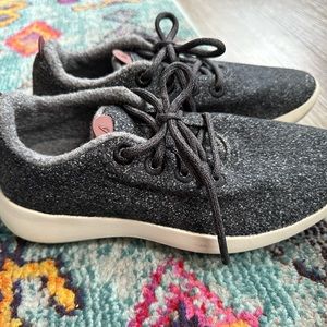 Sz 9 women’s allbirds grey wool